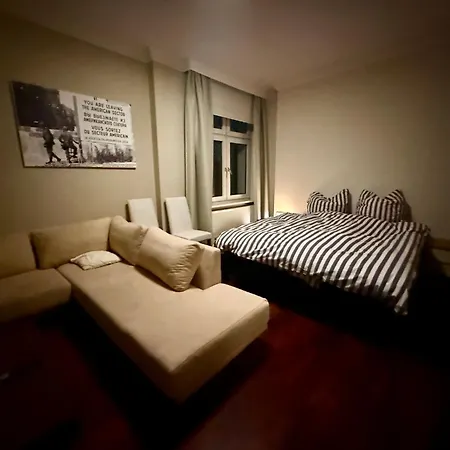 Cozy Apartment, Sehr Gemuetliche Apartmán *